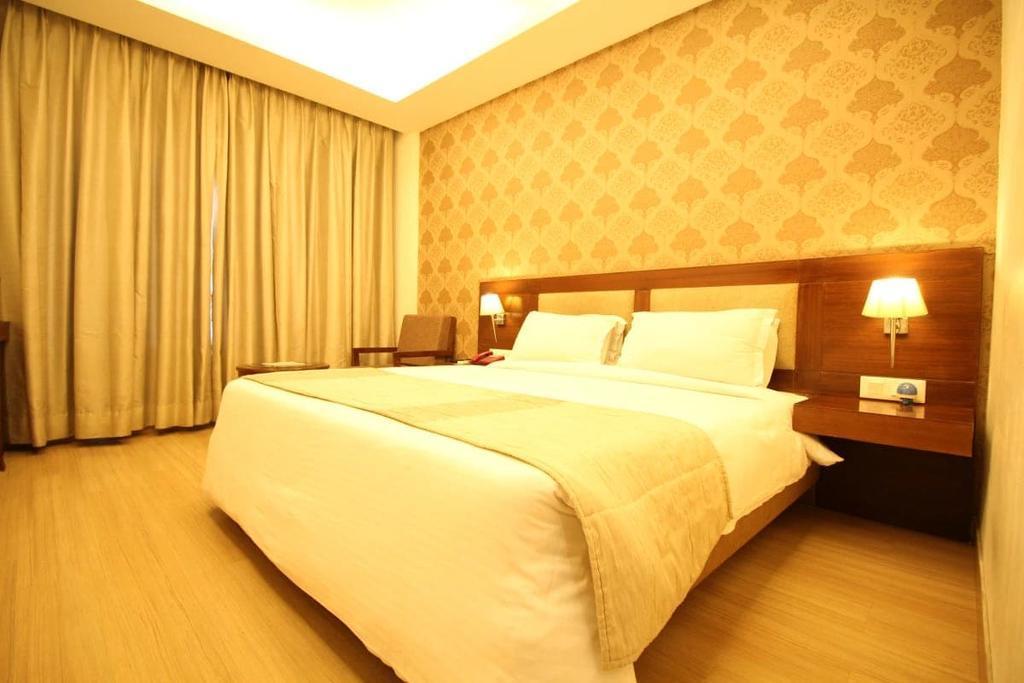 Hotel Forest Avenue - Best Luxury Hotel In Dehradun Exterior foto